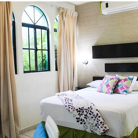 Villa Del Angel Hotel San Salvador Luaran gambar